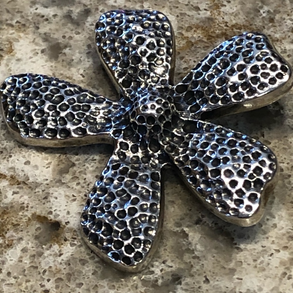 Retired Silpada Flower Pendent Sterling Silver